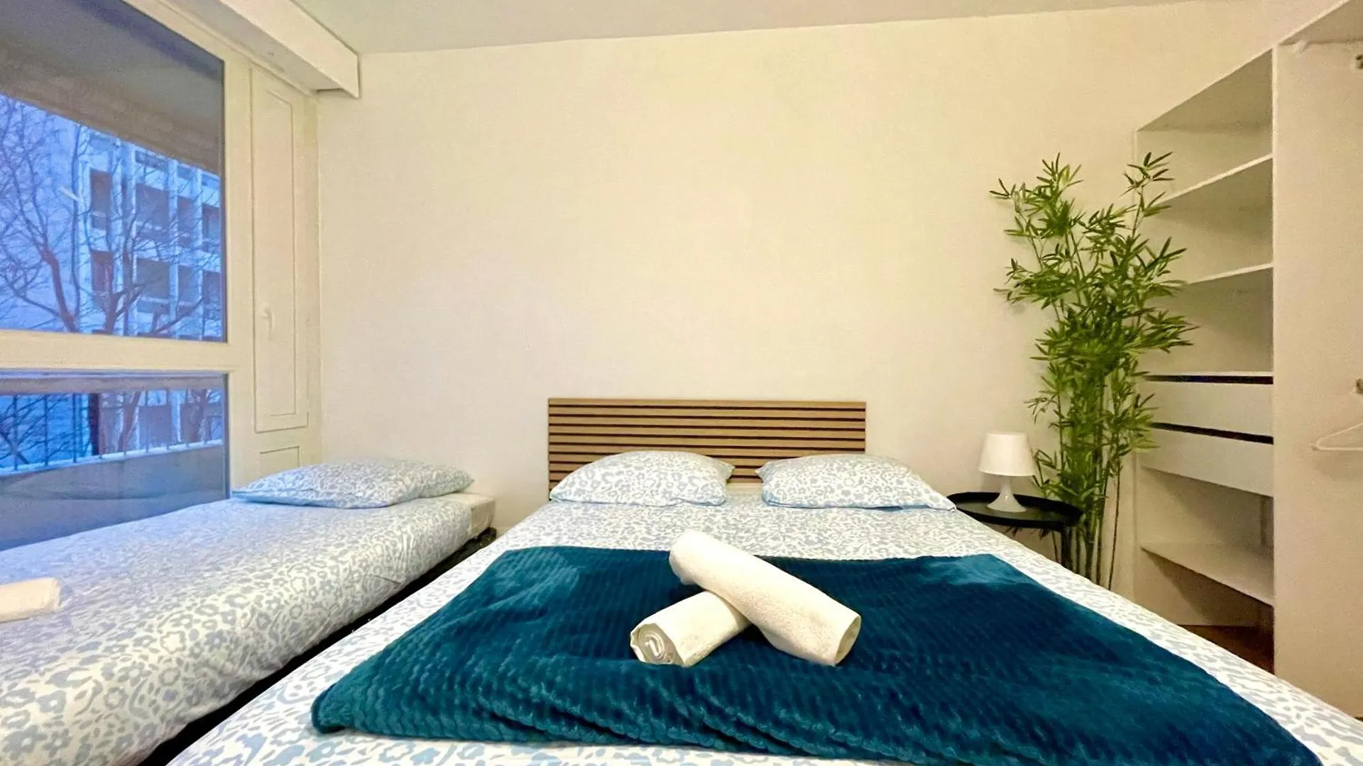 Bngo I Le Spacieux I 12 Personnes, 5 Chambres, 2 Salle De Bain, Parking Prive, Wc Separe, Wifi Villeurbanne