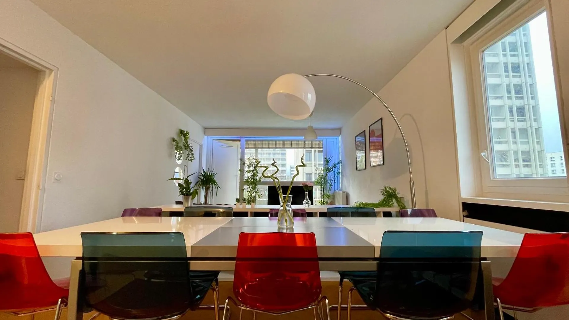 Apartment Bngo I Le Spacieux I 12 Personnes, 5 Chambres, 2 Salle De Bain, Parking Prive, Wc Separe, Wifi Villeurbanne